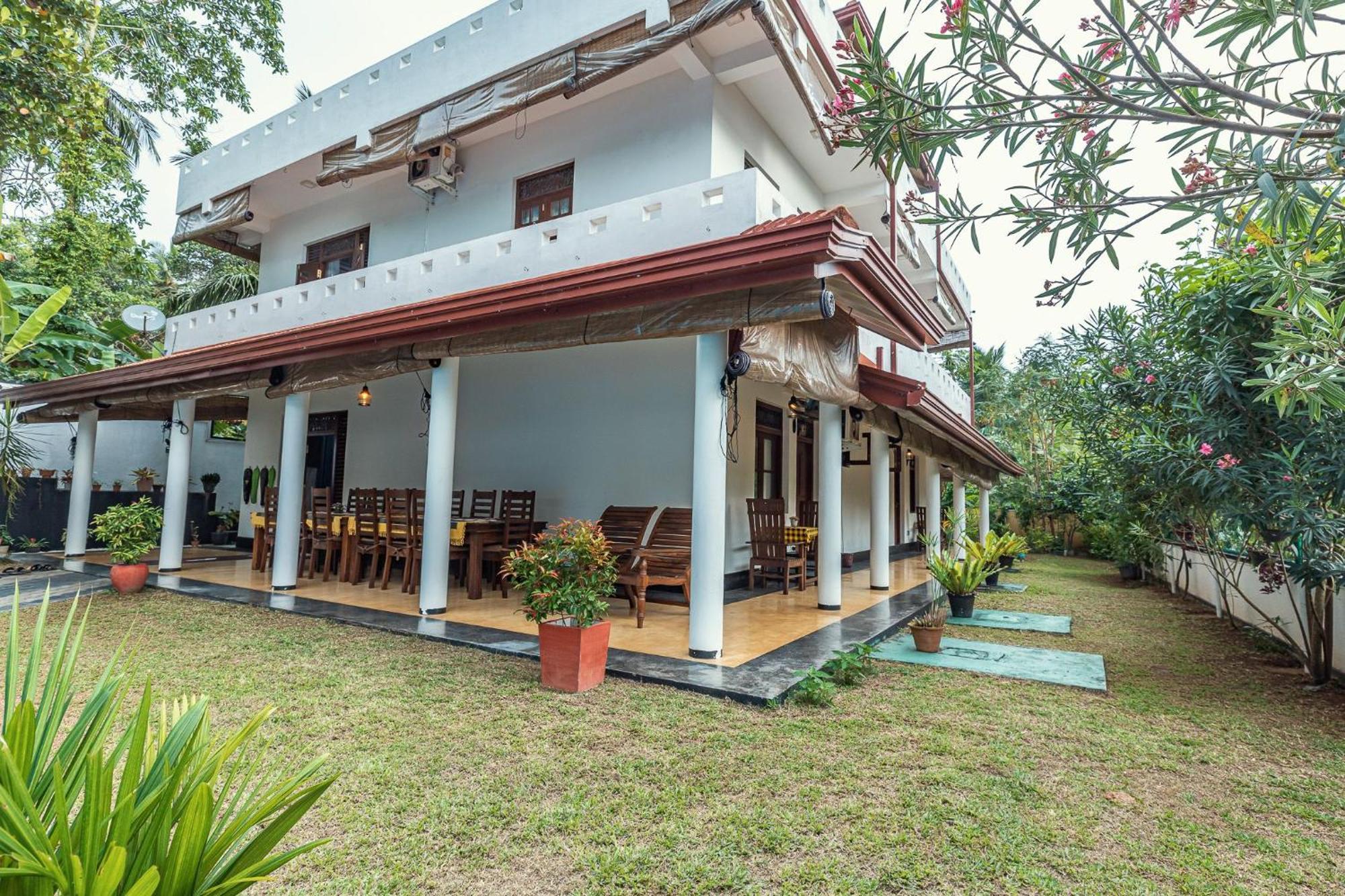 Villa 陶尔佩 外观 照片