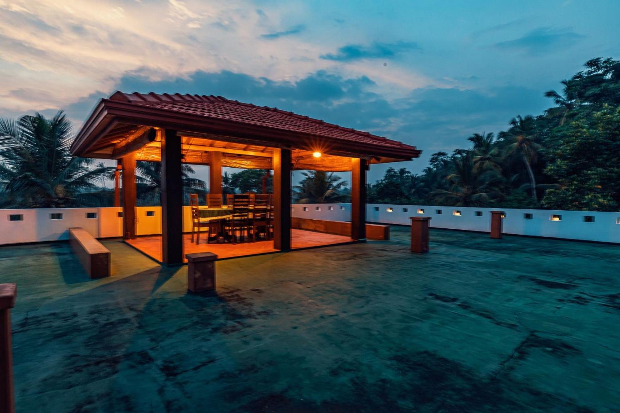 Villa 陶尔佩 外观 照片